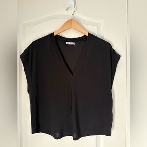 Zara Elegant Black V-Neck Blouse